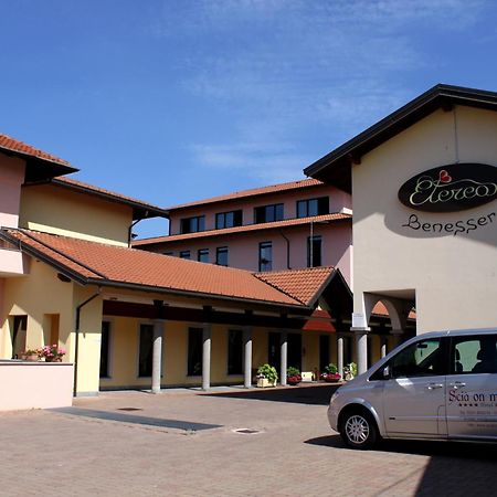 Scia' On Martin Hotel Buscate Luaran gambar