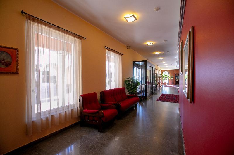 Scia' On Martin Hotel Buscate Luaran gambar